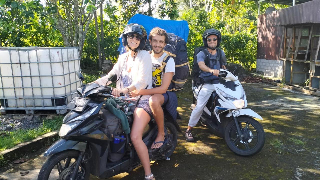 G-Rima Home Stay Labuan Bajo Buitenkant foto