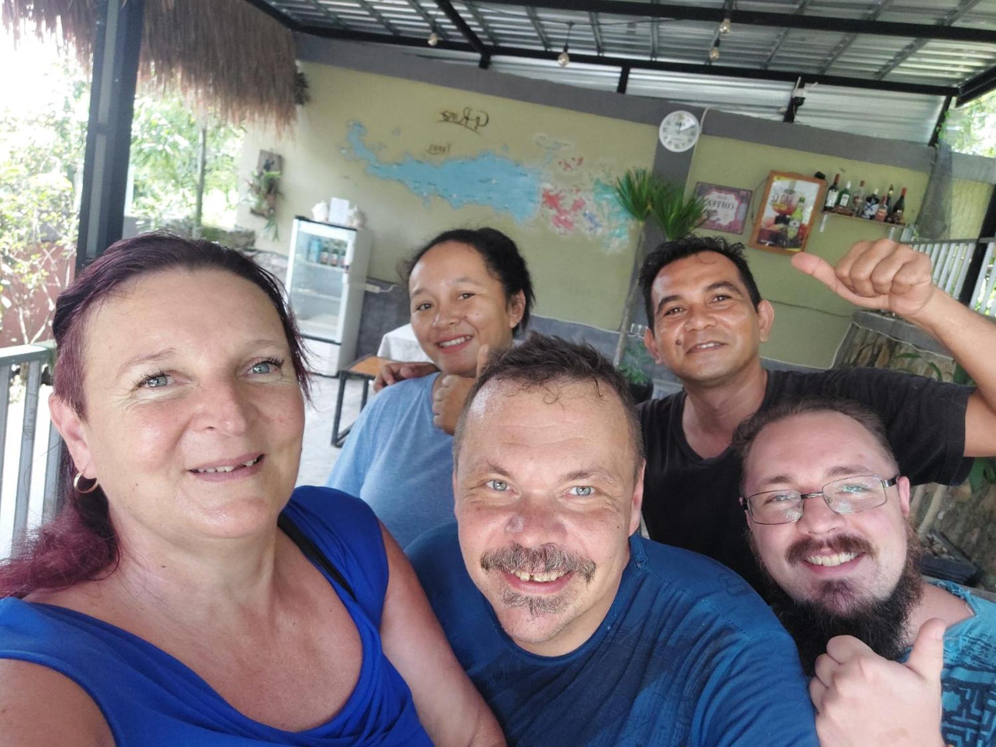 G-Rima Home Stay Labuan Bajo Buitenkant foto